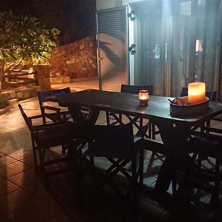 Nikolis Vacation House Vrisai Exterior photo