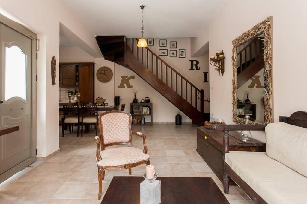 Nikolis Vacation House Vrisai Exterior photo